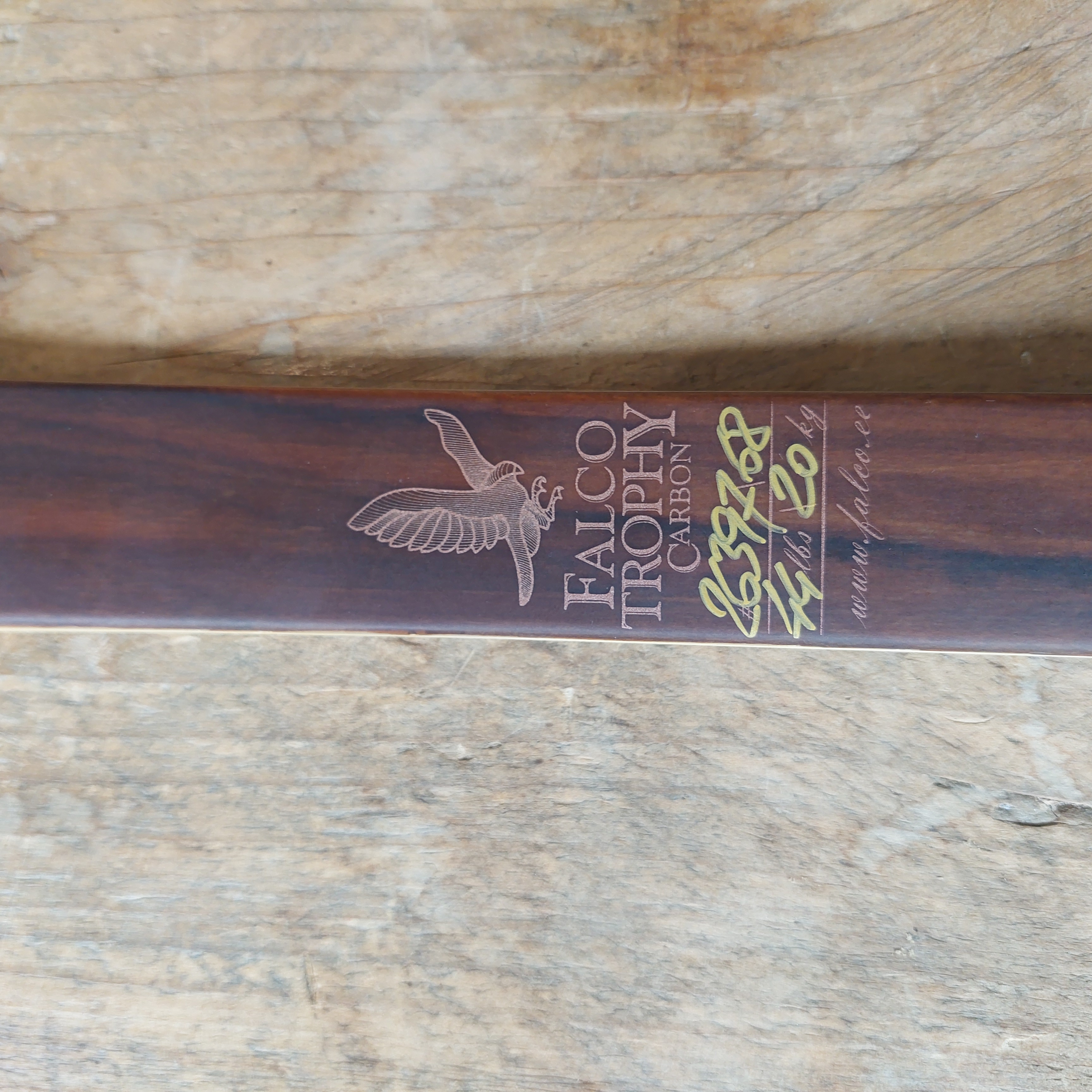 tolf-, falcon, trophy, cobon, carving
